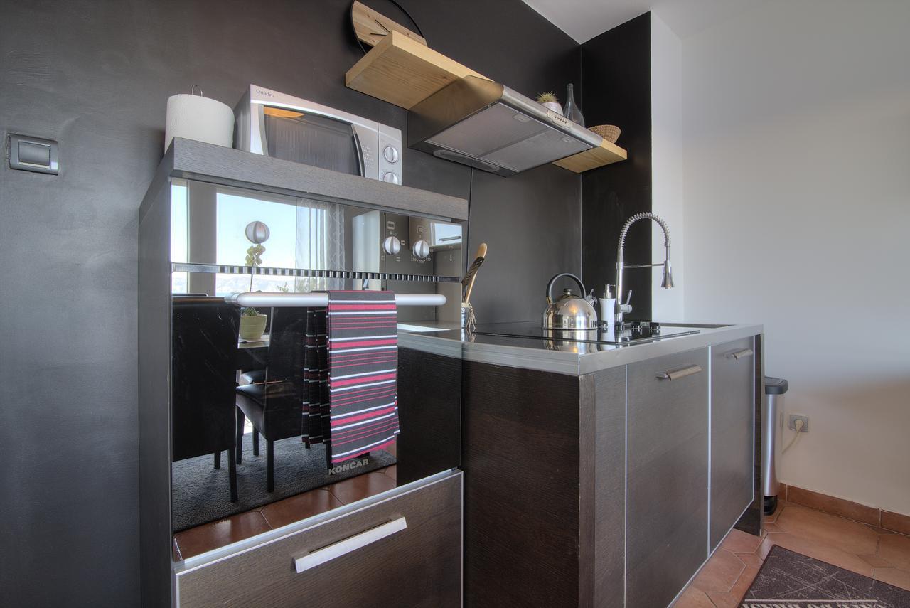 Apartments Lola Senj  Ngoại thất bức ảnh